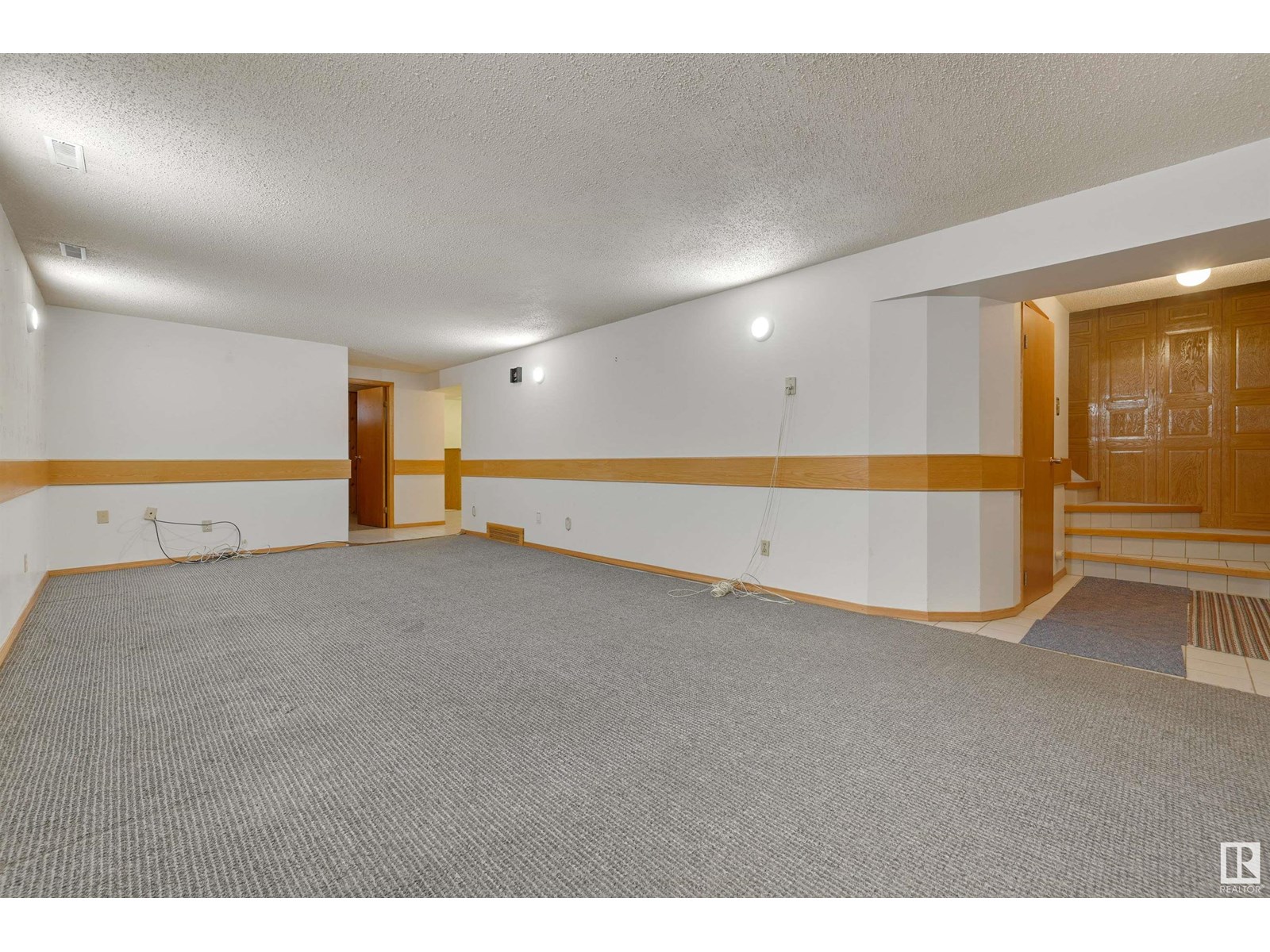 Photo 28 of 15008 96 St Nw, Edmonton AB
