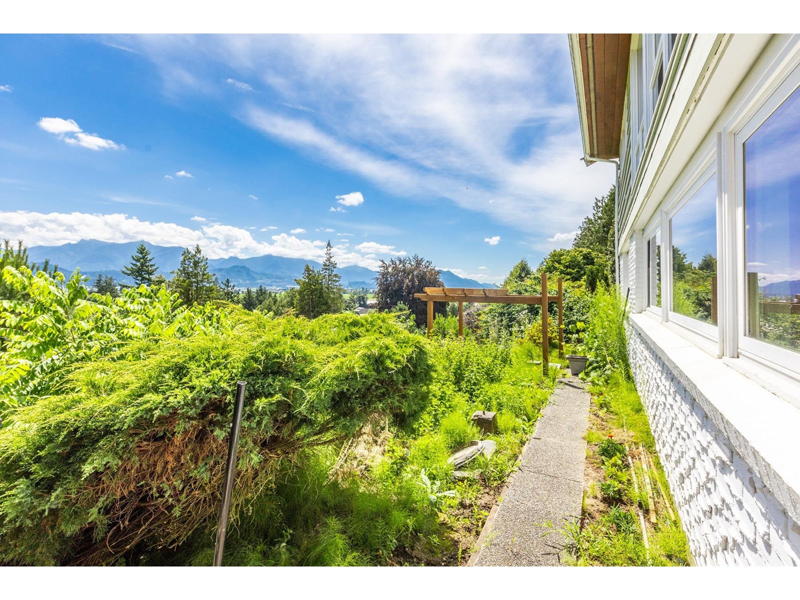 Photo 15 of 10050 Timberline Place Little Mountain, Chilliwack BC