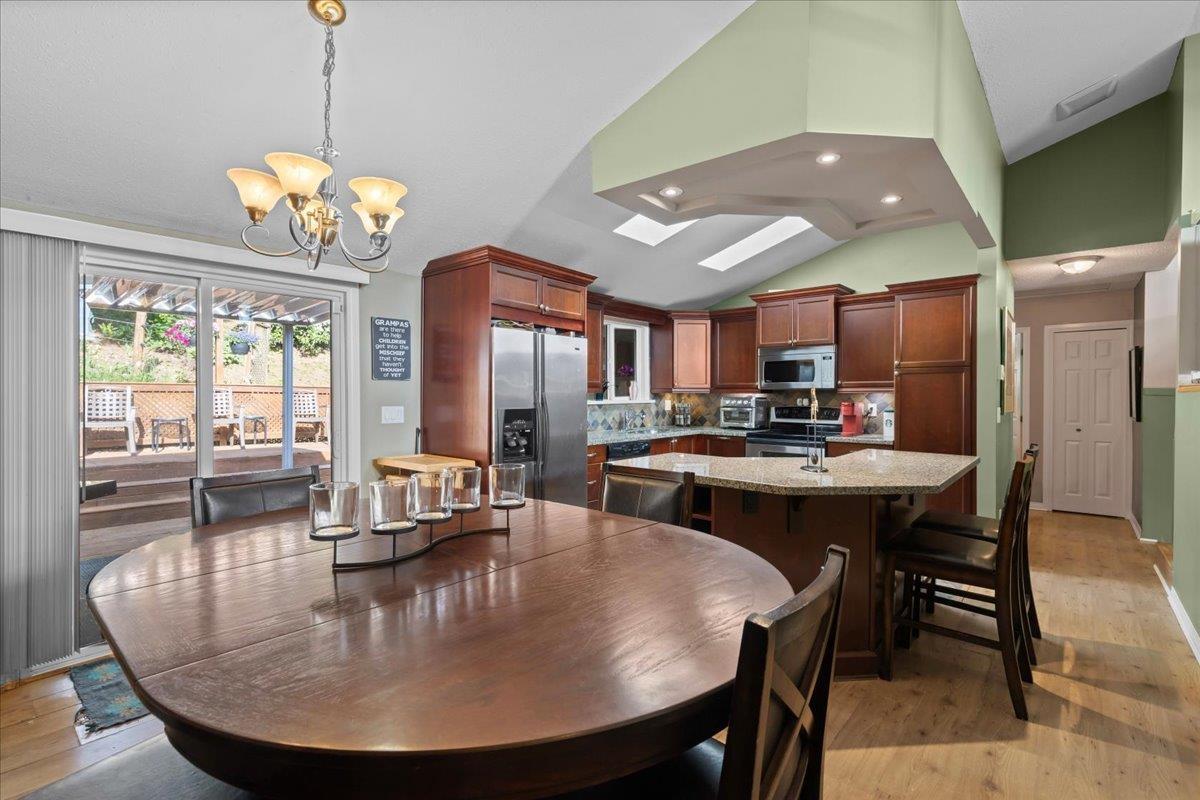 Photo 14 of 3344 Omineca Court, Abbotsford BC