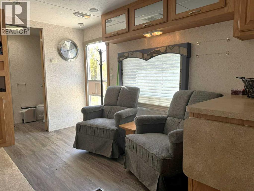 4136 Highway 587, Rural Red Deer County
