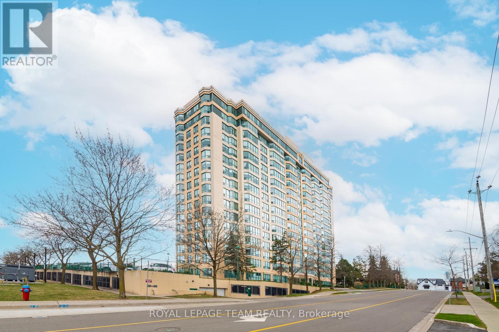 Photo 1 of 208 100 Millside Drive, Milton ON