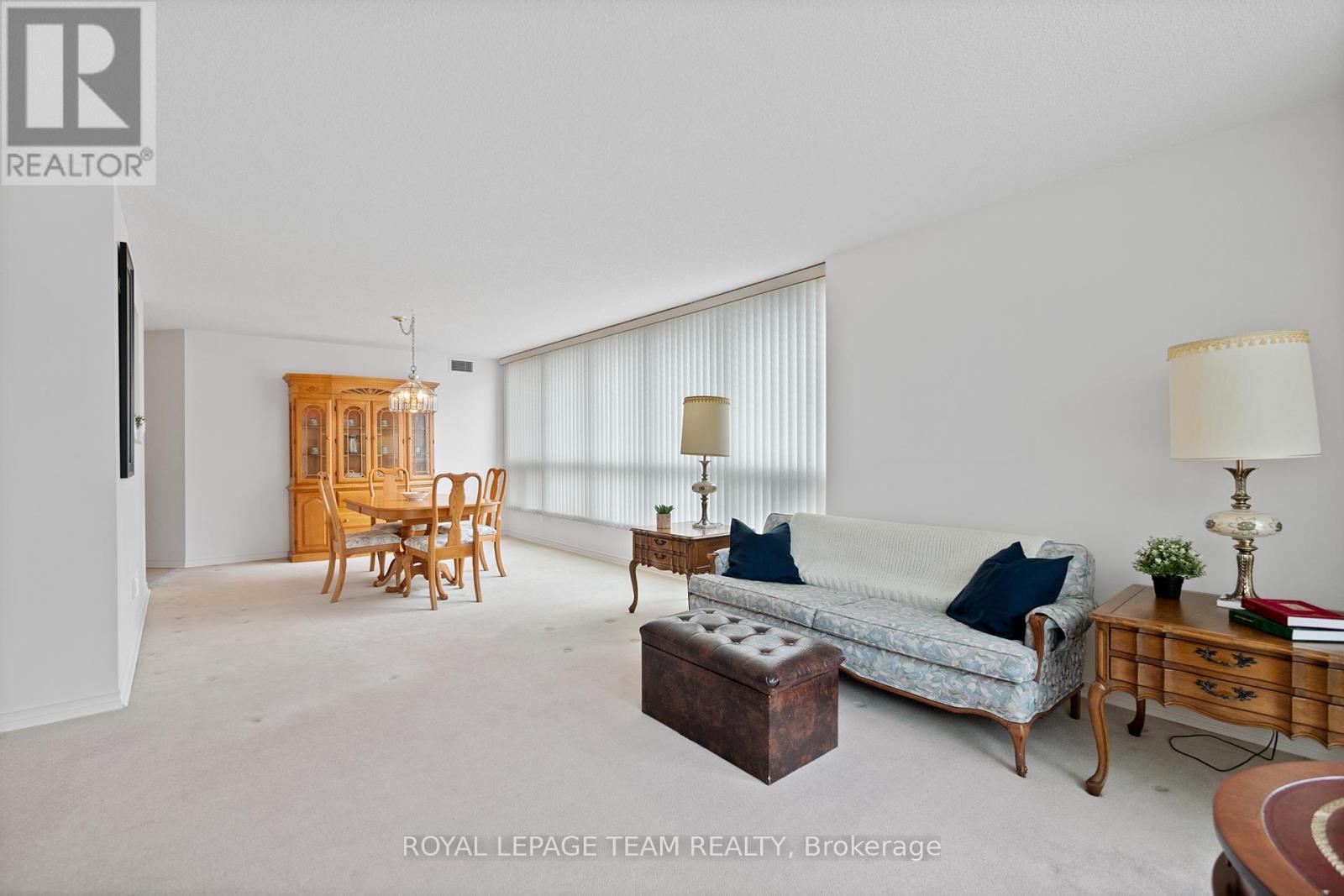 Photo 10 of 208 100 Millside Drive, Milton ON