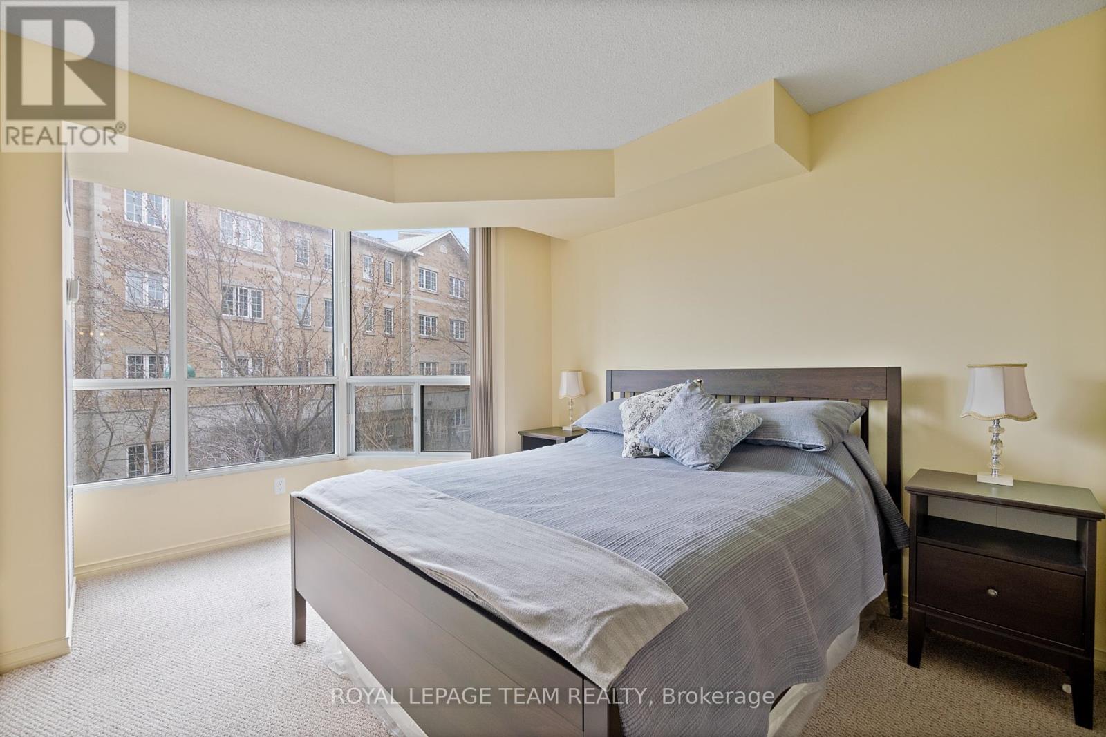 Photo 28 of 208 100 Millside Drive, Milton ON