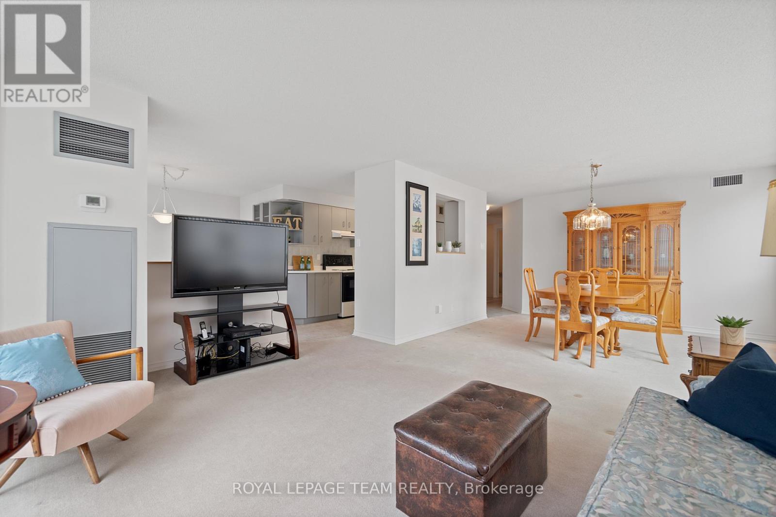 Photo 6 of 208 100 Millside Drive, Milton ON