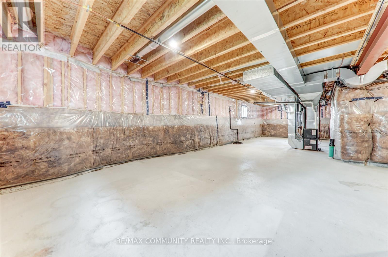 Photo 40 of 39 Summer Breeze Drive, Quinte West ON