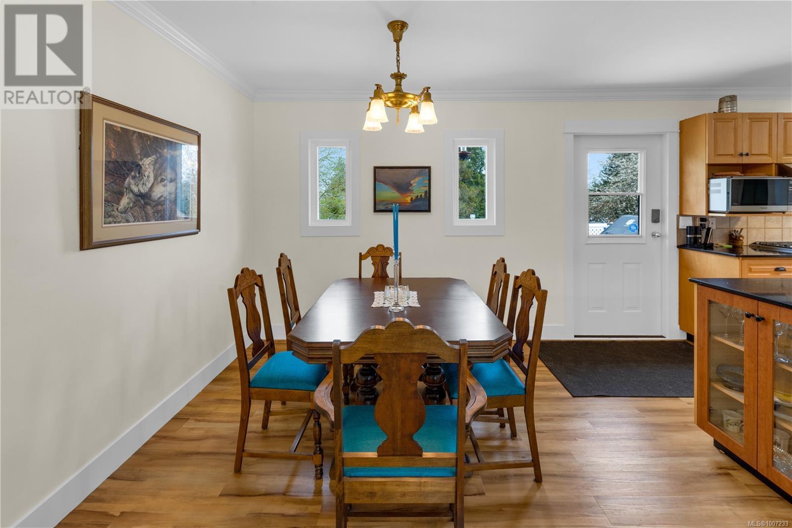Photo 13 of 1185 Stuart Pl, Ladysmith BC