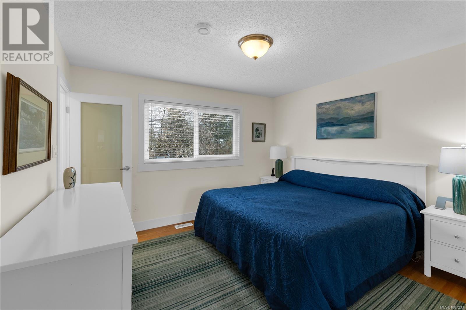 Photo 2 of 1185 Stuart Pl, Ladysmith BC