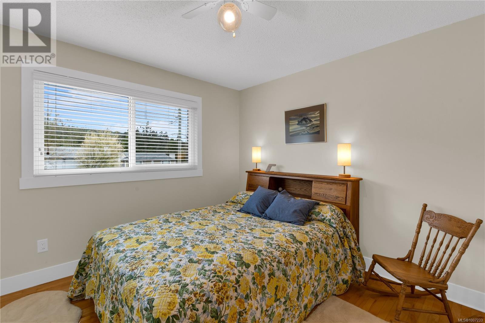 Photo 7 of 1185 Stuart Pl, Ladysmith BC