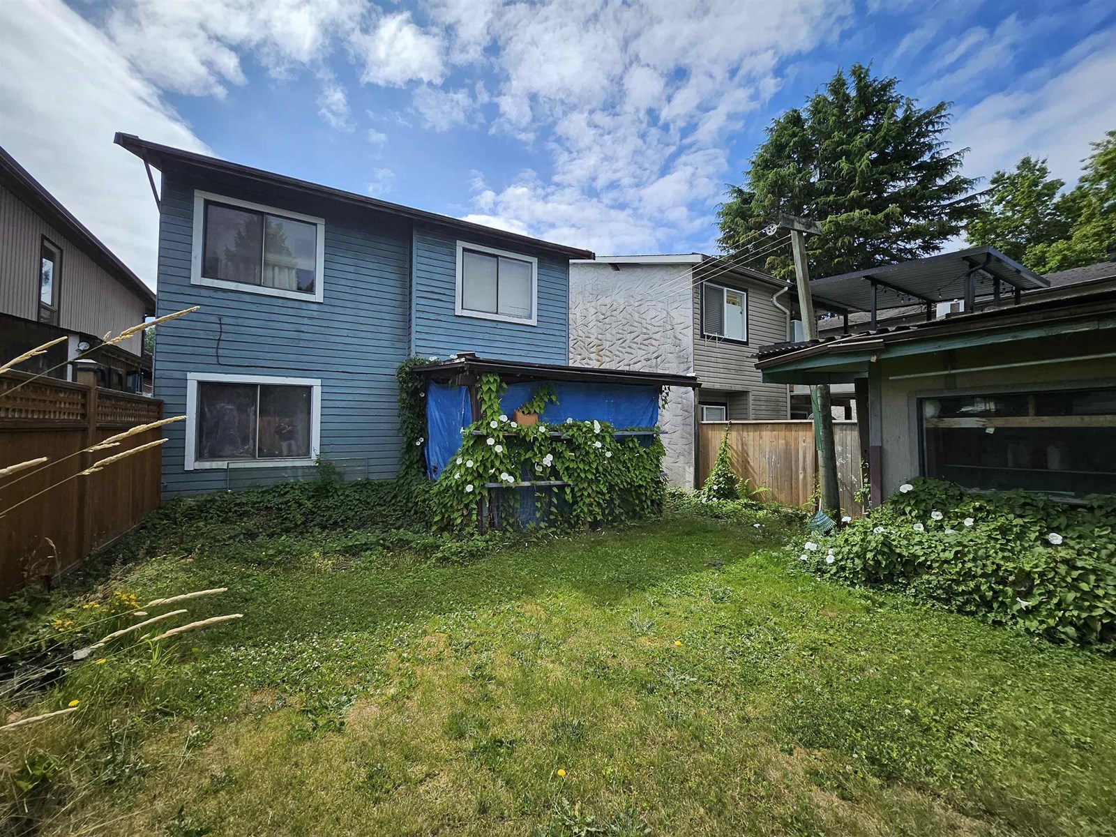 Photo 22 of 205 Davis Crescent, Langley BC