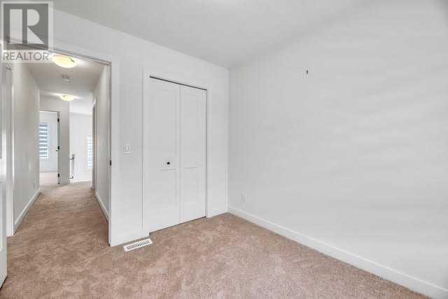 63 Lucas Way NW, Calgary, Alberta