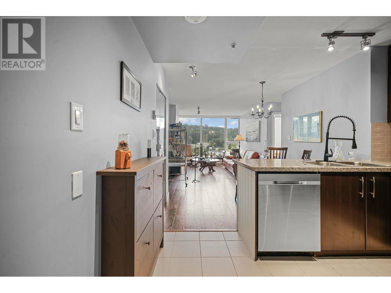 Photo 6 of 1602 651 Nootka Way, Port Moody BC