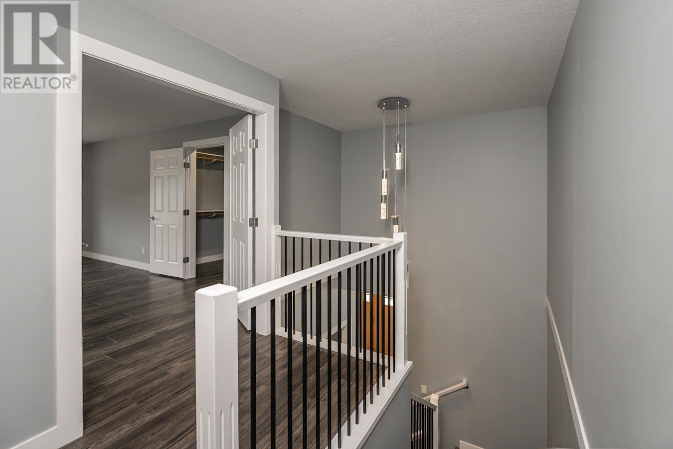 Photo 21 of 3012 Parkview Crescent, Prince George BC