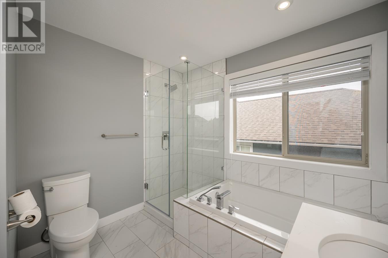 Photo 24 of 3012 Parkview Crescent, Prince George BC