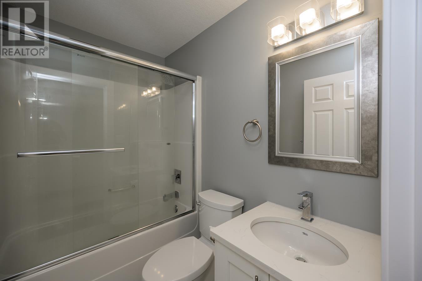 Photo 33 of 3012 Parkview Crescent, Prince George BC