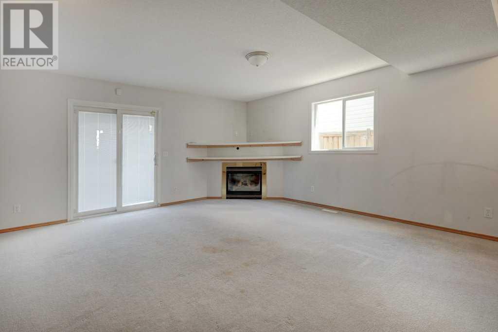 Single Family House 4 Level for Sale in  Martindale Drive NE Martindale Calgary 