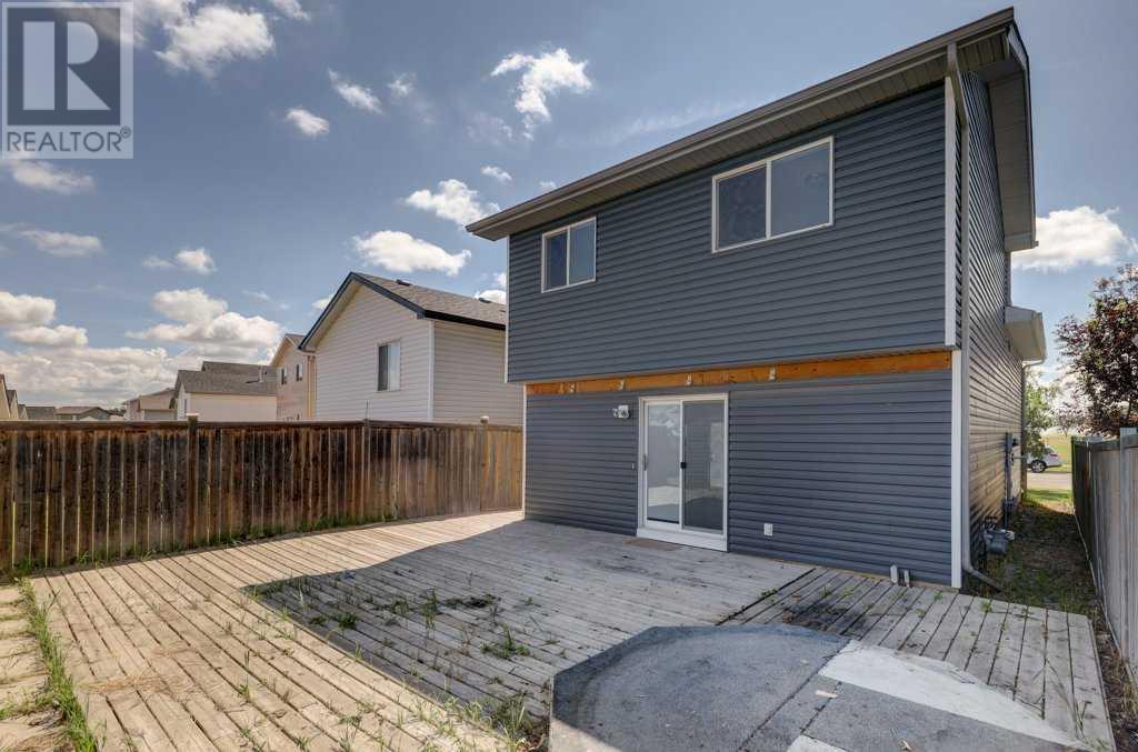 Single Family House 4 Level for Sale in  Martindale Drive NE Martindale Calgary 