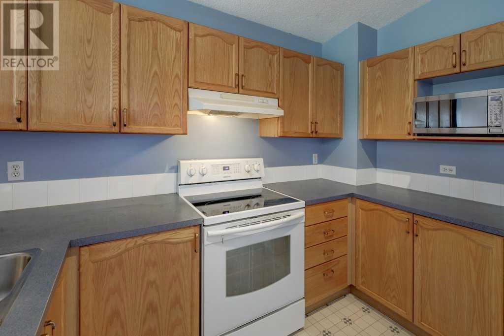 Single Family House 4 Level for Sale in  Martindale Drive NE Martindale Calgary 