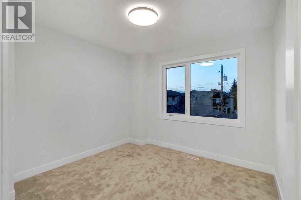 Single Family House for Sale in   Avenue NW Mount Pleasant Calgary 