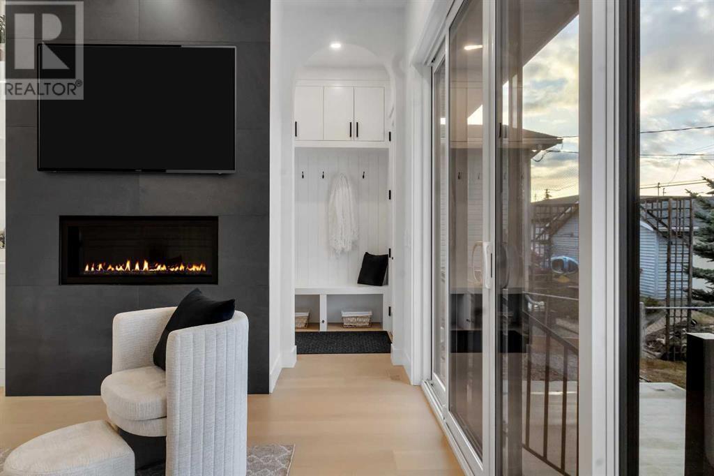 Single Family House for Sale in   Avenue NW Mount Pleasant Calgary 