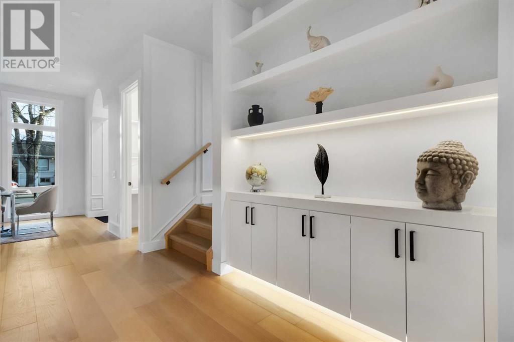 Single Family House for Sale in   Avenue NW Mount Pleasant Calgary 