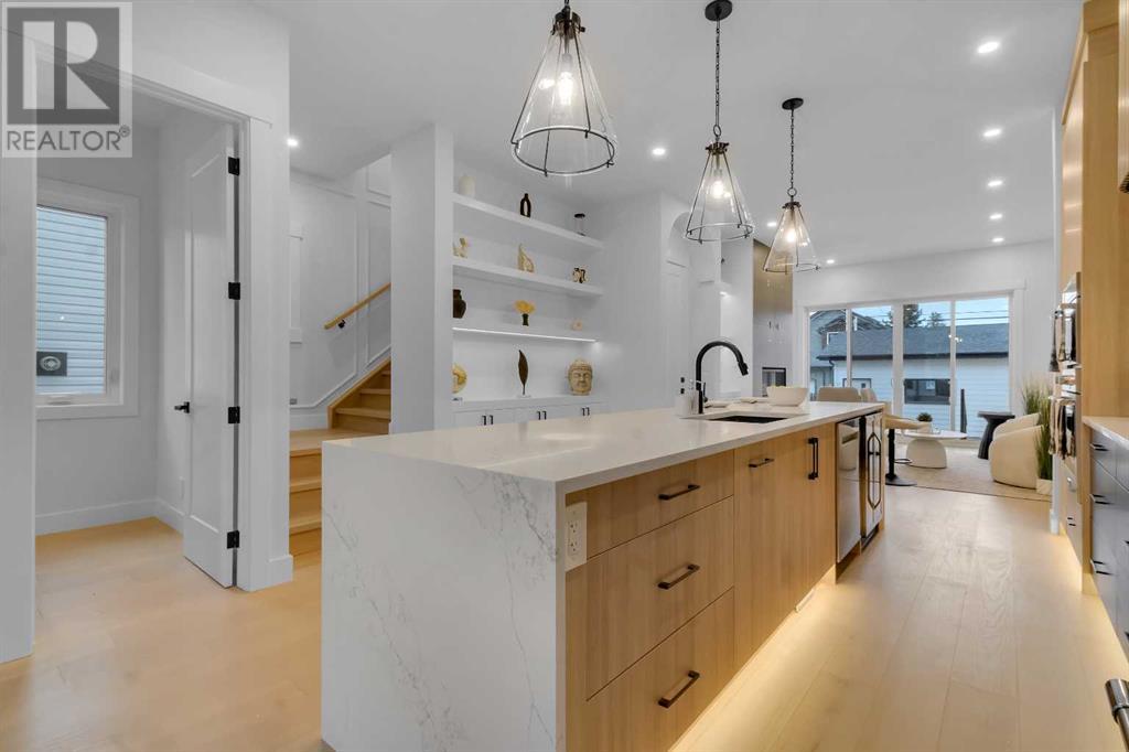 Single Family House for Sale in   Avenue NW Mount Pleasant Calgary 