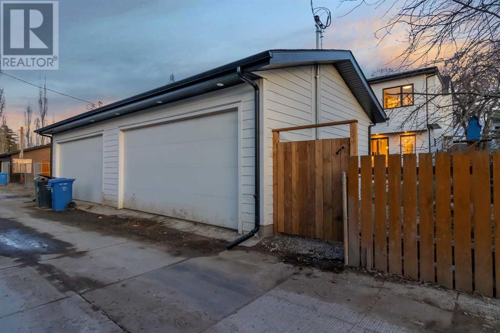 Single Family House for Sale in   Avenue NW Mount Pleasant Calgary 