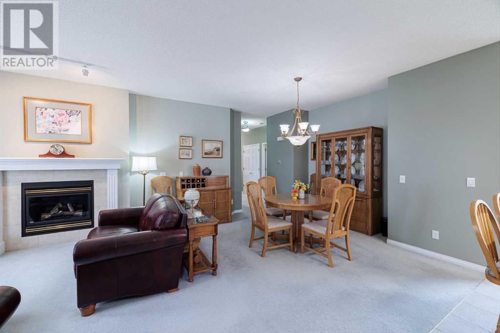 Single Family House for Sale in    Street SW Shawnee Slopes Calgary 
