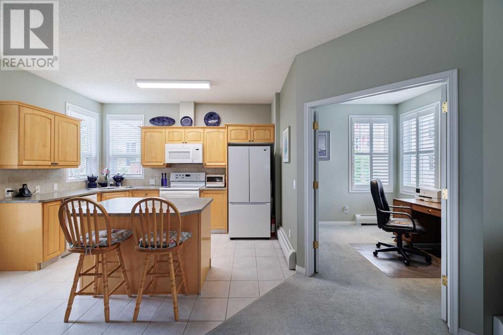 Single Family House for Sale in    Street SW Shawnee Slopes Calgary 
