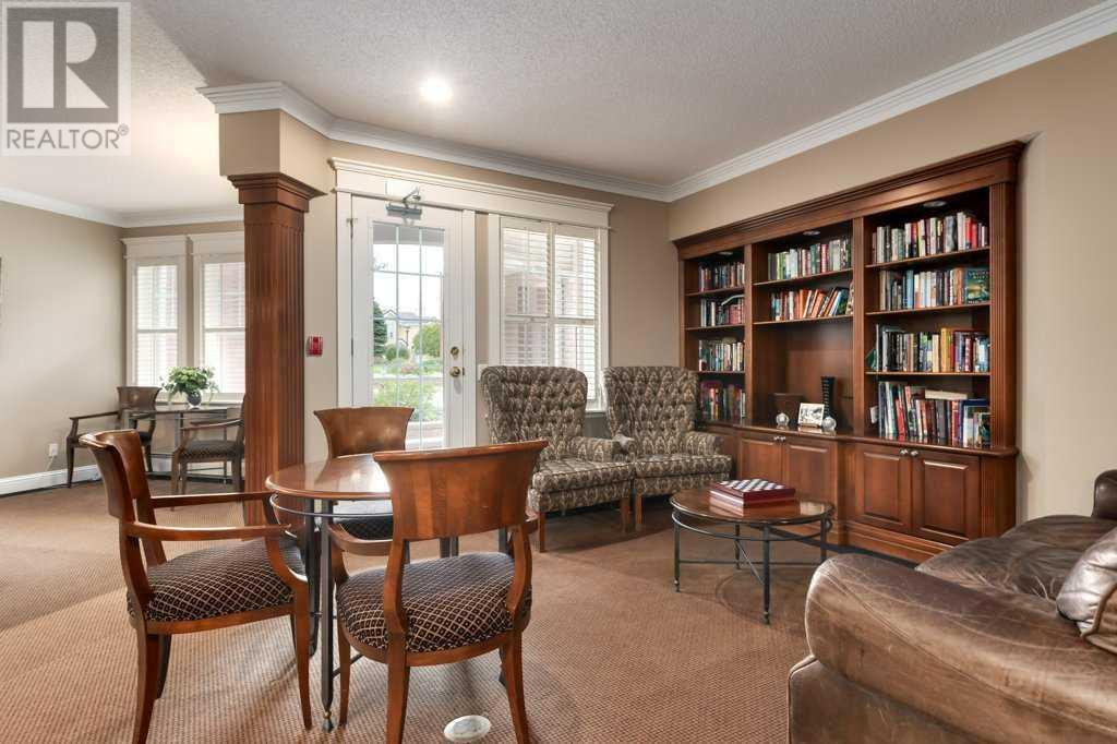 Single Family House for Sale in    Street SW Shawnee Slopes Calgary 