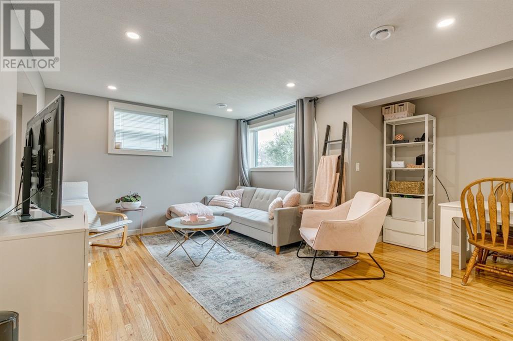 Single Family House Bungalow for Sale in  Child Avenue NE Renfrew Calgary 