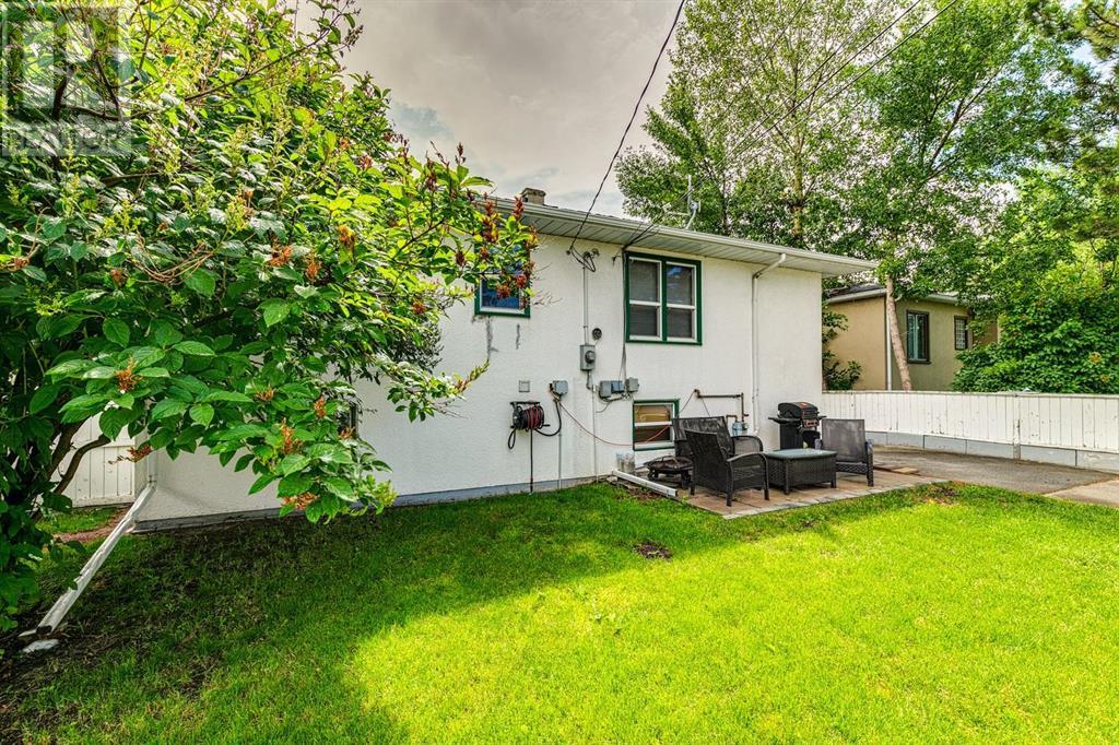 Single Family House Bungalow for Sale in  Child Avenue NE Renfrew Calgary 