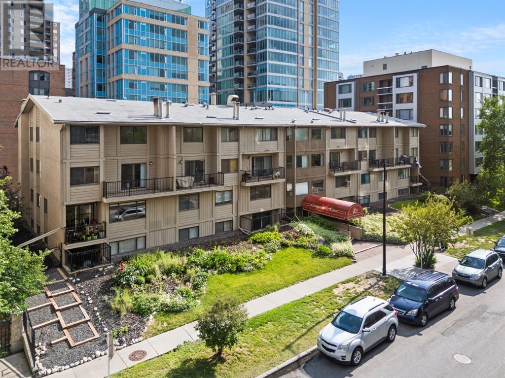 Single Family House Multi-level for Sale in    Avenue SW Downtown Commercial Core Calgary 