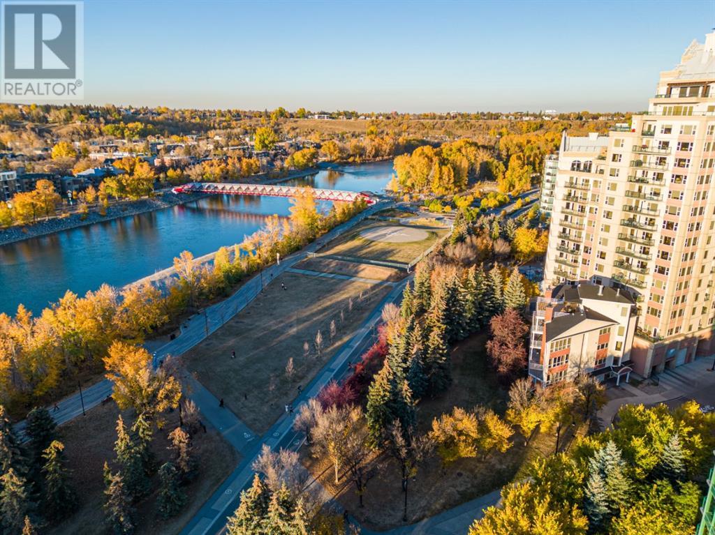 Single Family House Multi-level for Sale in    Avenue SW Downtown Commercial Core Calgary 