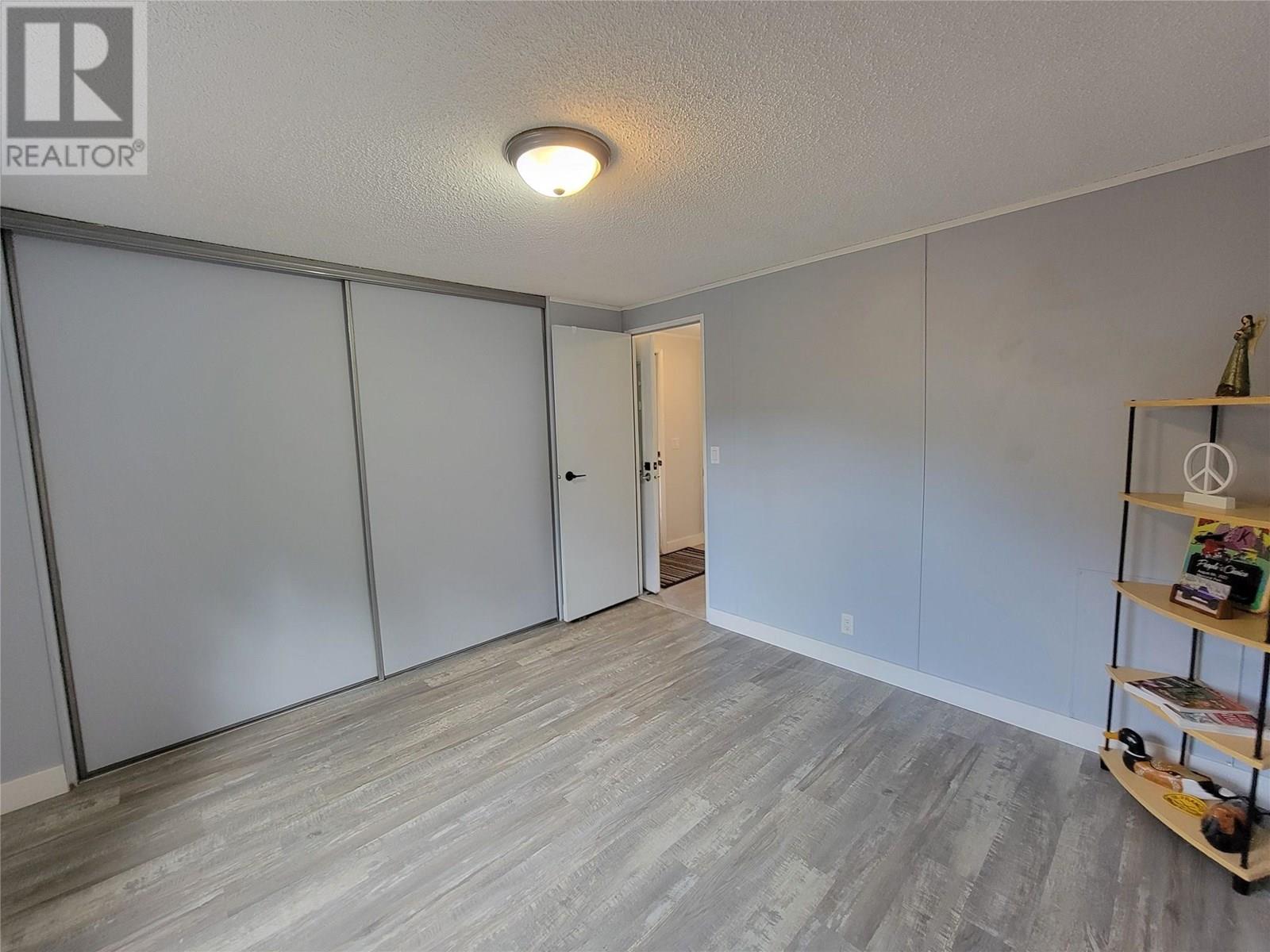 Photo 32 of 1292 Highway 3 A Unit 31, Keremeos BC