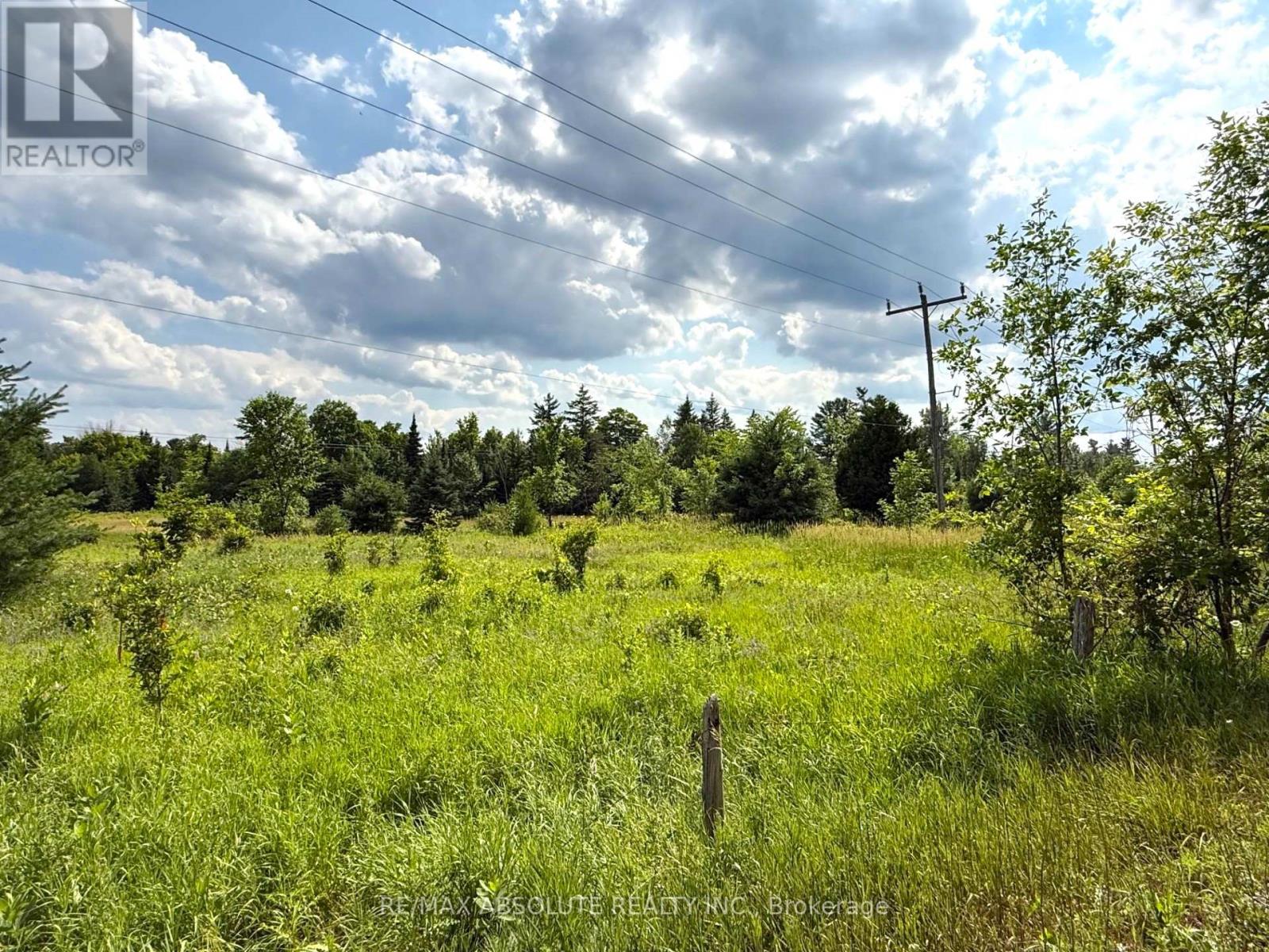 Photo 12 of 702 Part 16 Flat Rapids Road, Mcnab Braeside ON