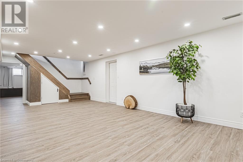 Photo 36 of 6380 Westbrook Road, Binbrook ON