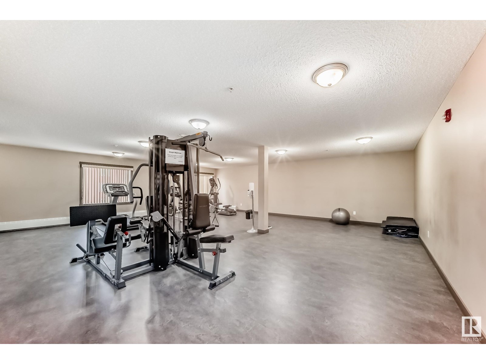 Photo 51 of 101 2207 44 Av Nw Nw, Edmonton AB