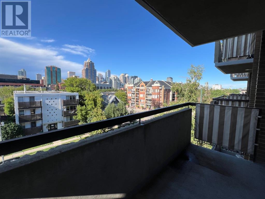 Single Family House for Sale in    Avenue SW Lower Mount Royal Calgary 