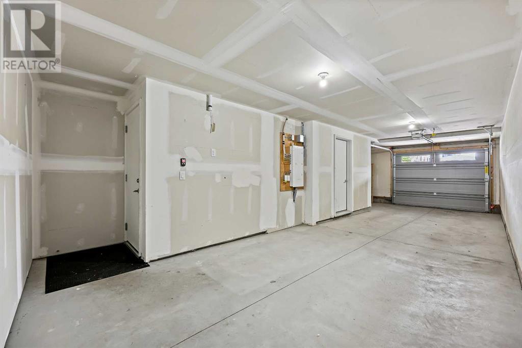 Single Family House for Sale in  Livingston Common NE Livingston Calgary 