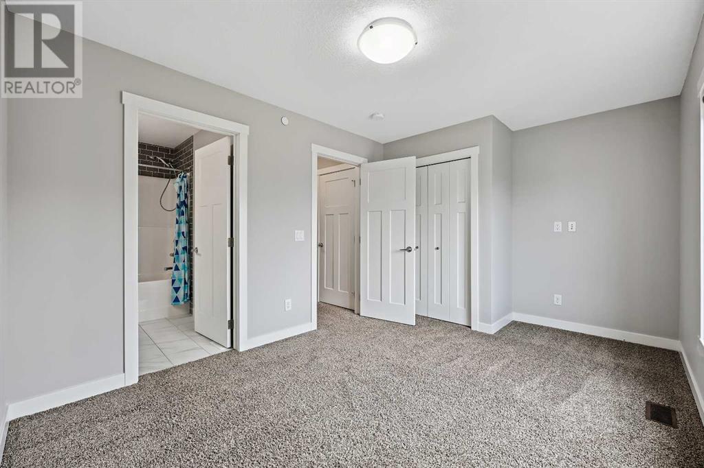 Single Family House for Sale in  Livingston Common NE Livingston Calgary 