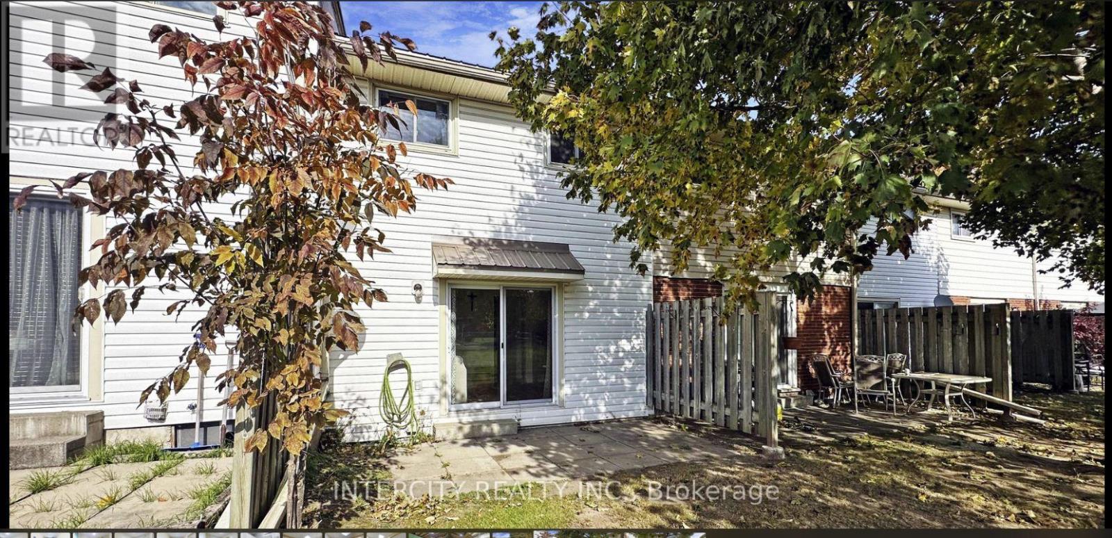 Photo 5 of Unit C 209 North Park Street, Belleville ON