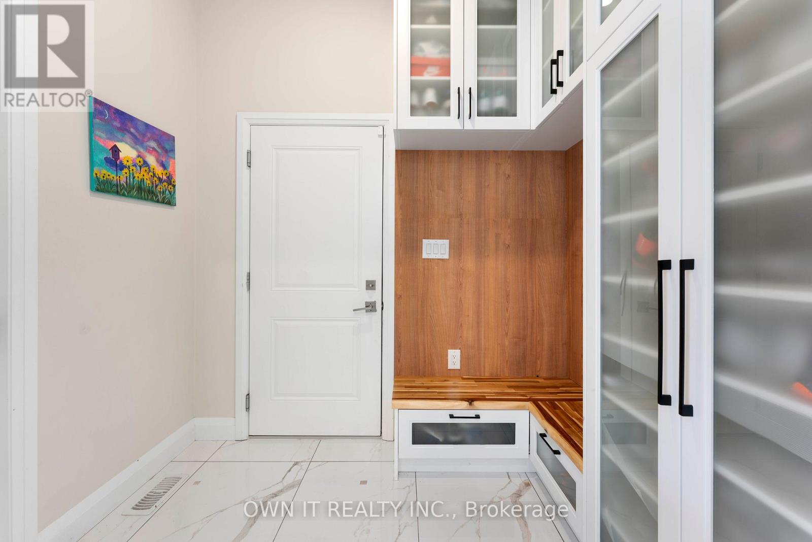 Photo 4 of 23 Yarl Place, Guelph Eramosa ON