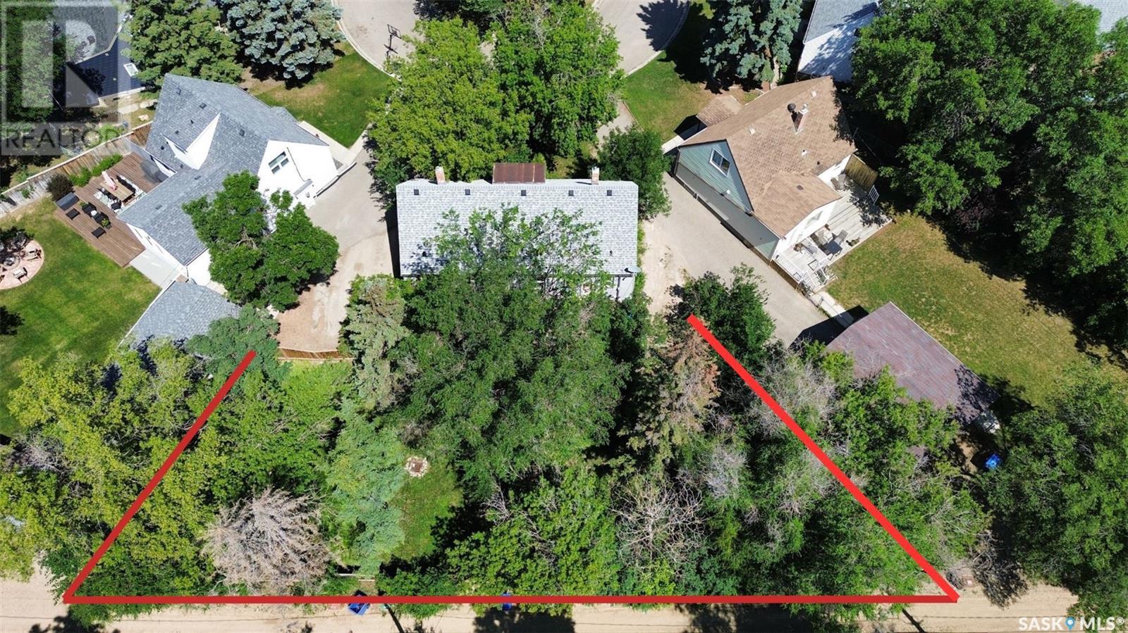 Photo 5 of A B 2614 Elliott Drive, Regina SK