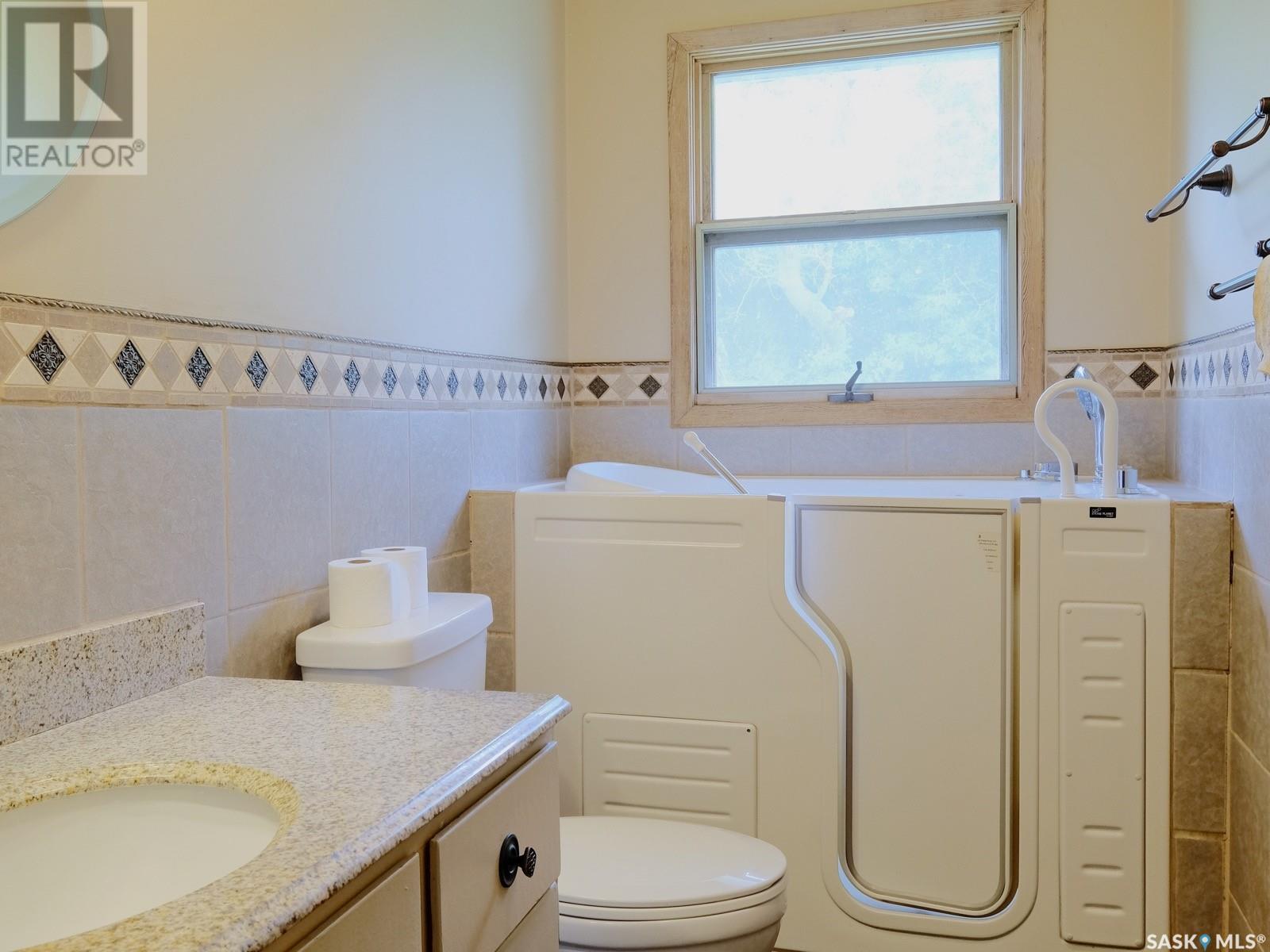 Photo 25 of Paradise Lane, Milden Rm No 286 SK