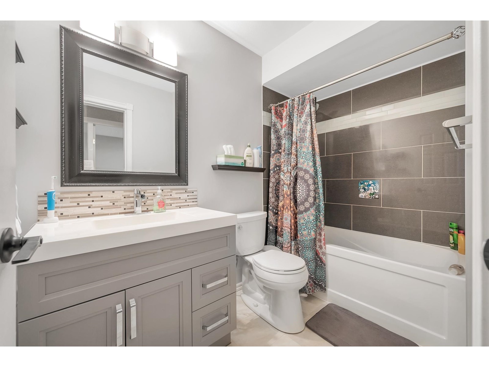 Photo 18 of 9286 212 Street, Langley BC