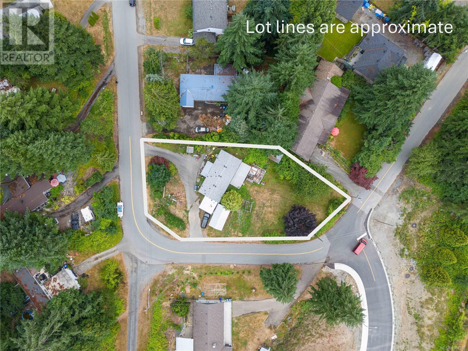 Photo 2 of 5687 Big Bear Ridge, Nanaimo BC