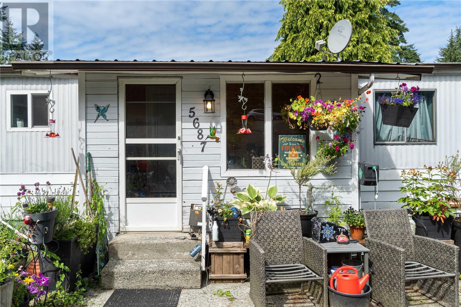 Photo 4 of 5687 Big Bear Ridge, Nanaimo BC