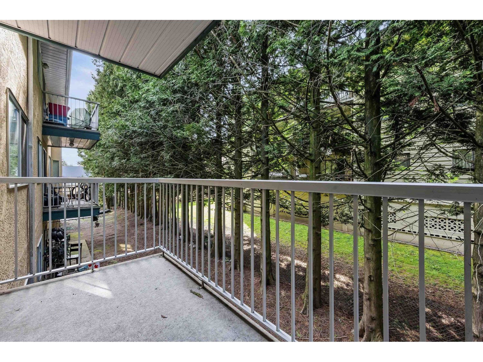 Photo 6 of 202 2567 Victoria Street, Abbotsford BC