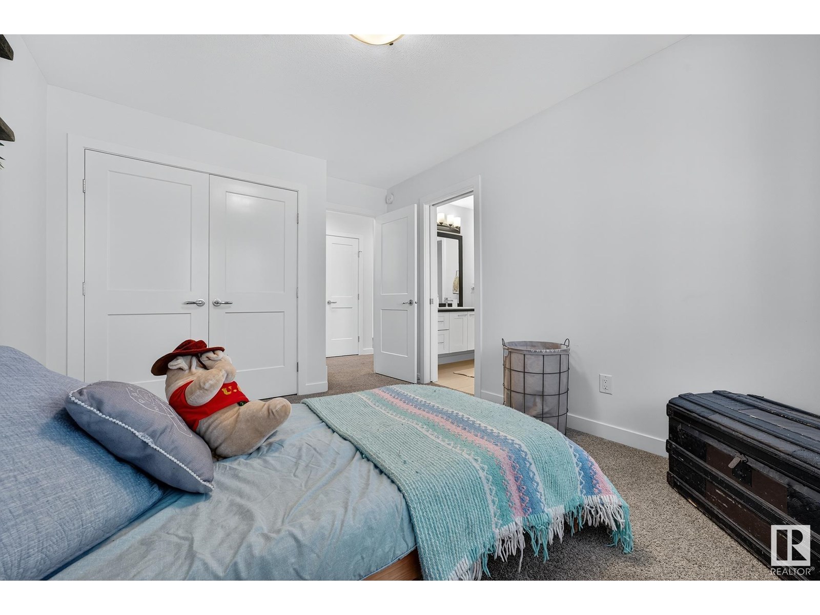 Photo 28 of 10118 96 St, Morinville AB