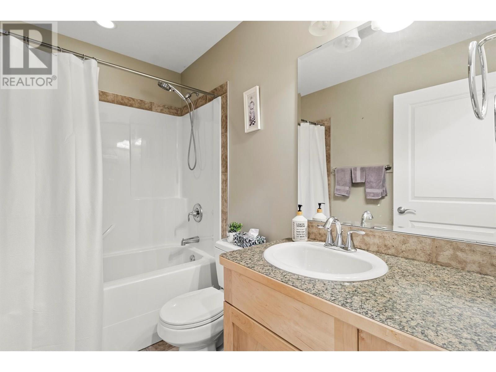 Photo 21 of 2802 Henstridge Road Unit 9, Sorrento BC